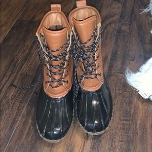 Never Worn Duck Boots🐣